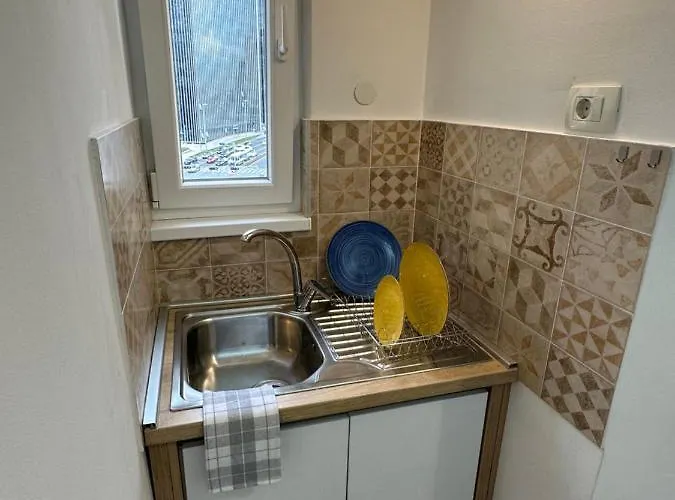Vicko Apartment *